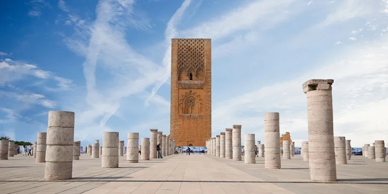 marrocos rabat torre hassan colunas